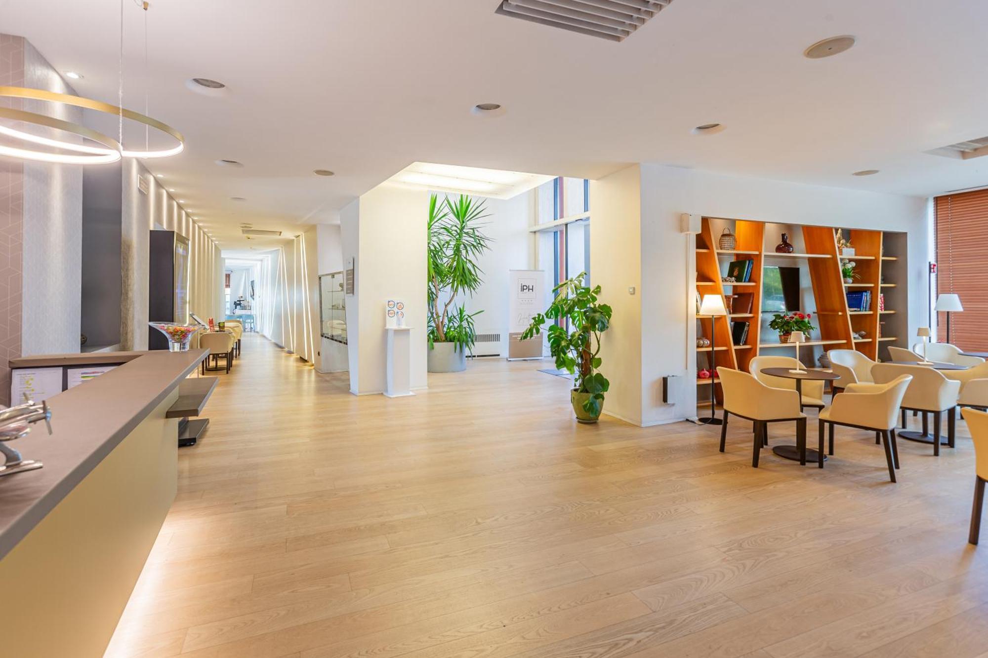 New Ipoint Hotel San Giovanni in Persiceto Eksteriør billede